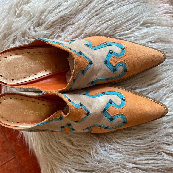 BCBG Women's sz 6.5B Western Style Slide Mule Heel Shoes Multicolored - Picture 8 of 9